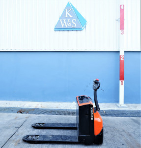 PALLET MOVER 2 ตัน